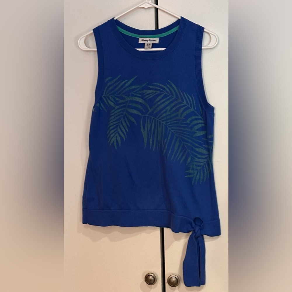 Tommy Bahama Blue Sleeveless Palm-Print Tie-Hem Tank - M